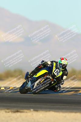 media/Dec-07-2024-CVMA (Sat) [[21c5f1ef85]]/Race 12-Supersport Middleweight/